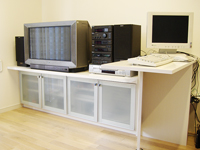 ���r���O�{�[�h�E�p�\�R���f�X�N�����ʐ^/�_�ސ쌧���P��sM�l�@